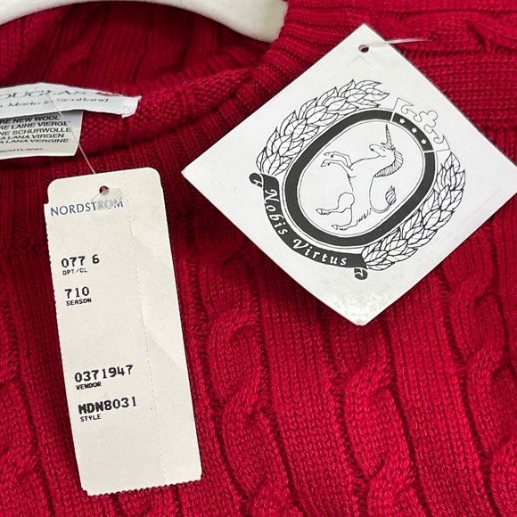 NEW Clan Douglas Scotland Womens Merino Wool Cable Knit Sweater Red Thin Knit XL - Picture 13 of 15